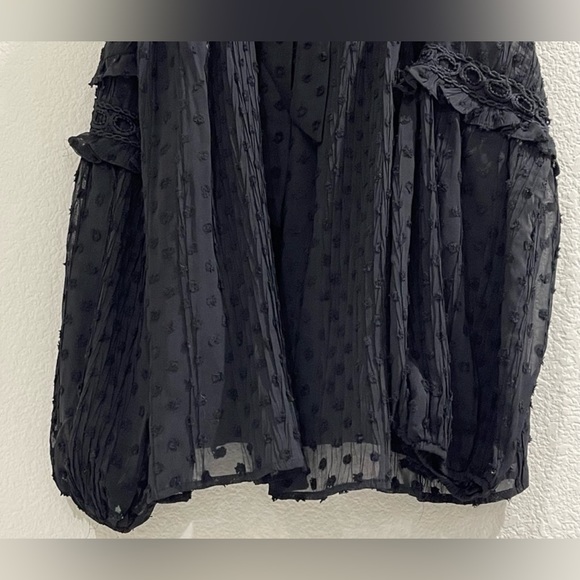 MISS ME NEW COLD SHOULDER TOP! FITS A M/L NEW - Picture 4 of 10